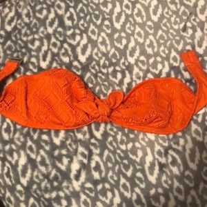 Strapless bikini top